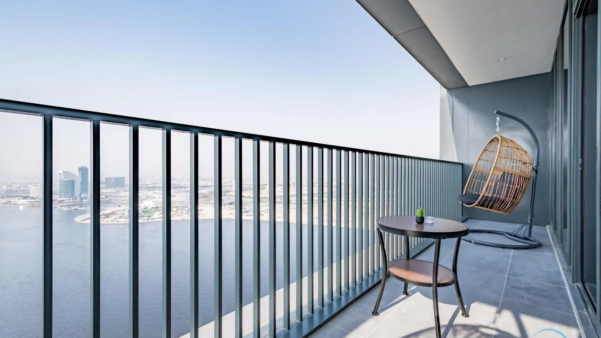 Stunning 3Br With Assistant Room In Creek Edge Tower 1, Dubai Creek Harbor By Deluxe Holiday Homes United Arab Emirates