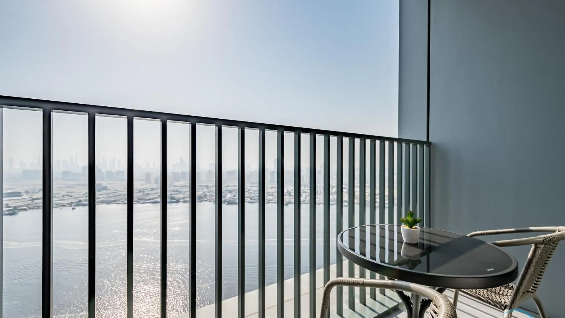 Stunning 3Br With Assistant Room In Creek Edge Tower 1, Dubai Creek Harbor By Deluxe Holiday Homes United Arab Emirates